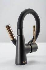 Baterie bucatarie Rea ICON Black/Gold