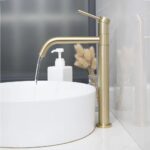 Baterie pentru baie Rea Lugano Slim Brush Gold High